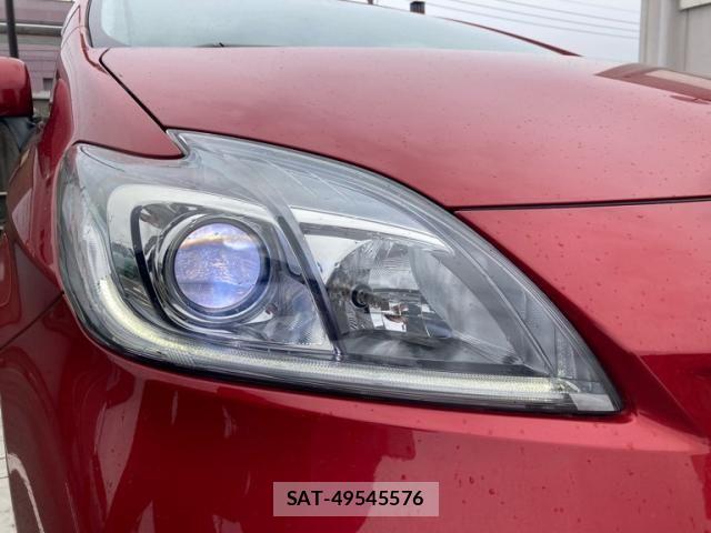 Toyota PRIUS 2013-09 7456952-23