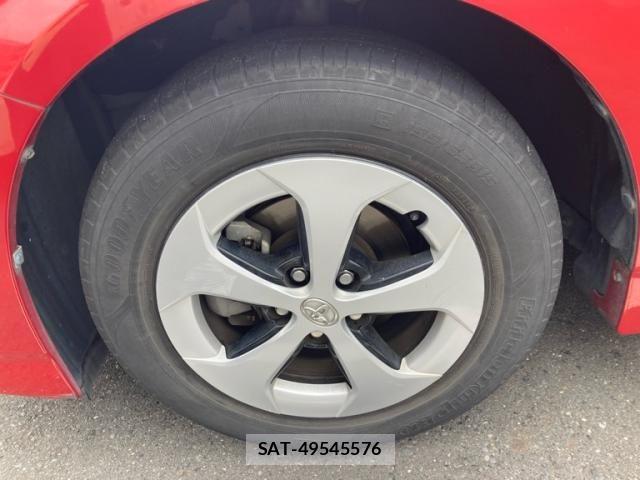 Toyota PRIUS 2013-09 7456952-2