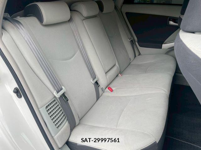 Toyota PRIUS 2011-03 7456935-11