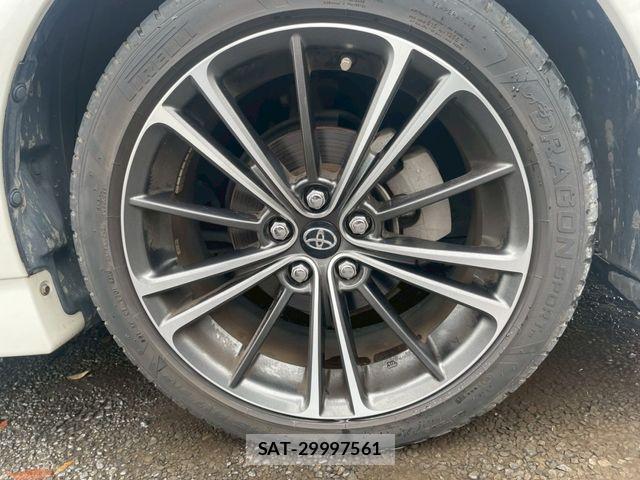 Toyota PRIUS 2011-03 7456935-2