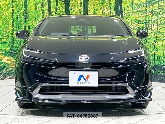 Toyota PRIUS 2025-02 7456819-13