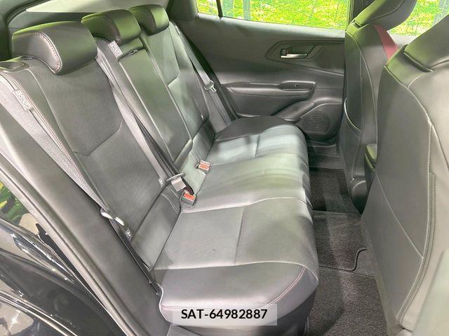 Toyota PRIUS 2025-02 7456819-8