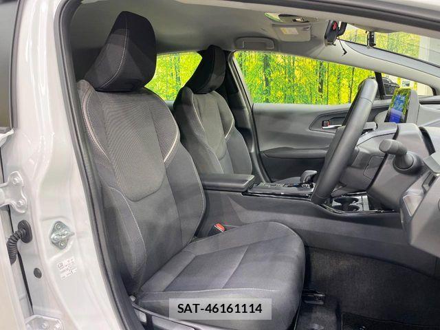 Toyota PRIUS 2025-01 7456845-7