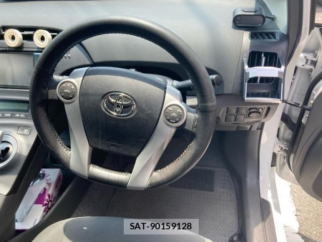 Toyota PRIUS 2010-07 7456934-18