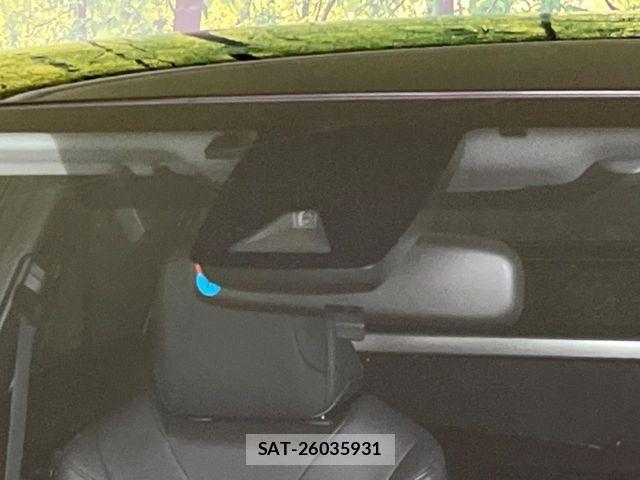 Toyota PRIUS 2022-02 7456861-5