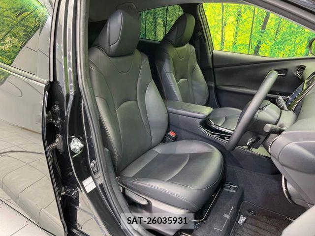 Toyota PRIUS 2022-02 7456861-7