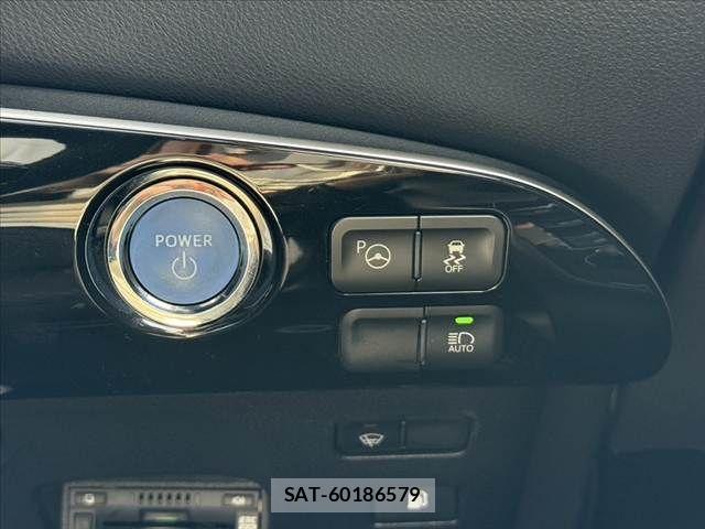Toyota PRIUS 2018-01 7456887-21