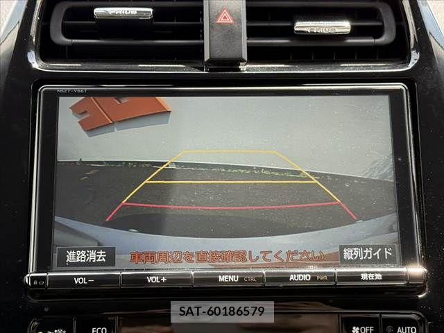Toyota PRIUS 2018-01 7456887-6