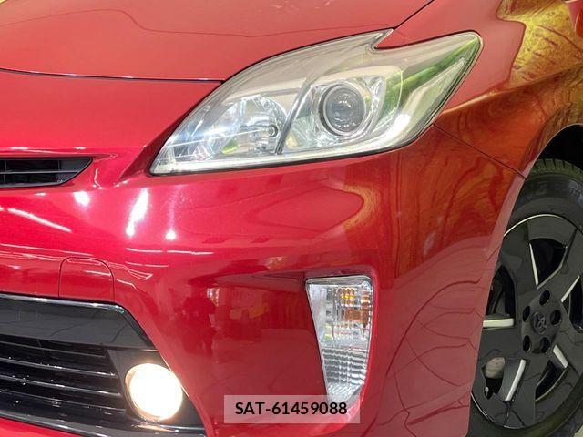 Toyota PRIUS 2014-05 7456931-10