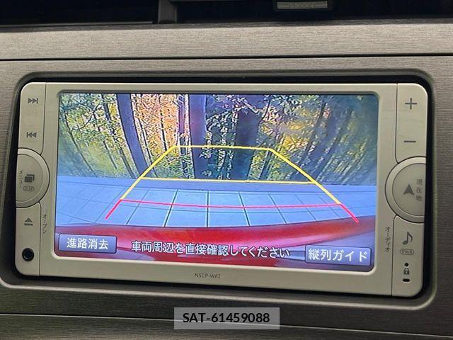 Toyota PRIUS 2014-05 7456931-3