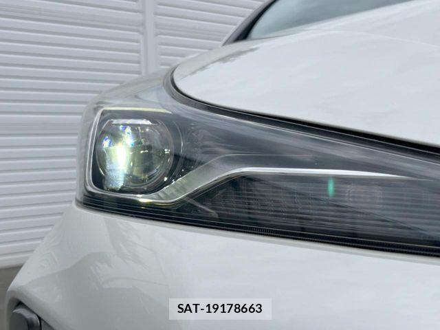 Toyota PRIUS 2020-02 7456868-13