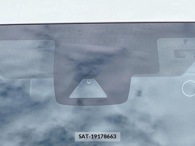 Toyota PRIUS 2020-02 7456868-3