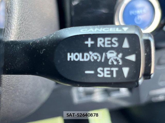 Toyota PRIUS 2021-07 7456863-6