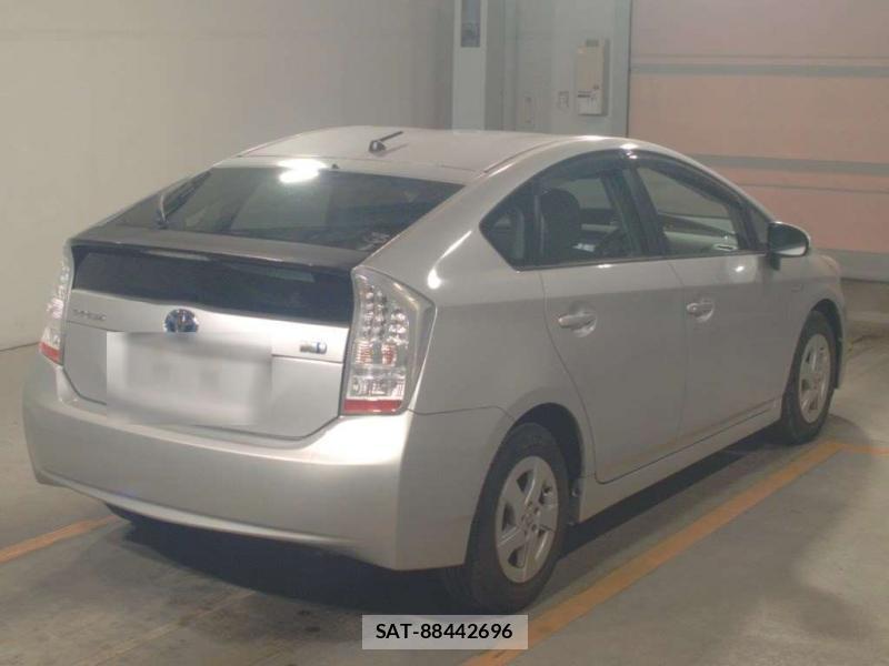 Toyota PRIUS 2011-05 7491215-1