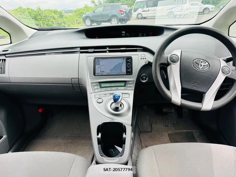 Toyota PRIUS 2011 6959080-12