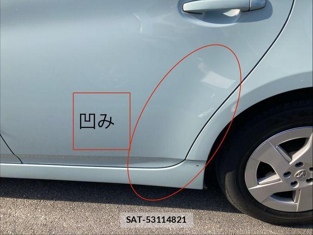 Toyota PRIUS 2011-06 7502349-11