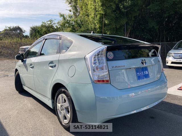 Toyota PRIUS 2011-06 7502349-2