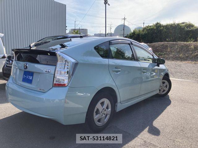 Toyota PRIUS 2011-06 7502349-3