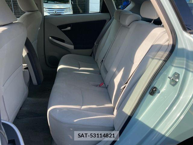 Toyota PRIUS 2011-06 7502349-4