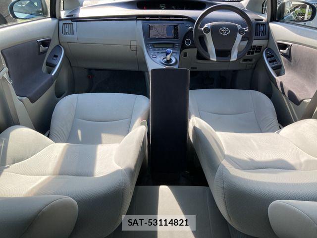 Toyota PRIUS 2011-06 7502349-5