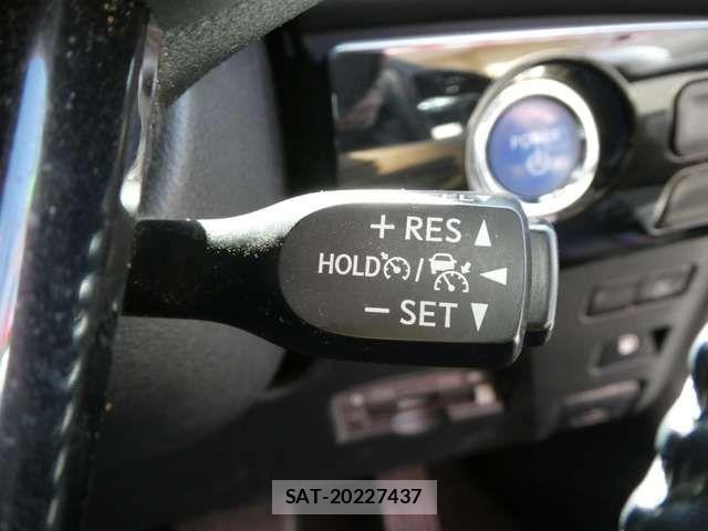 Toyota PRIUS 2020-12 7502277-4