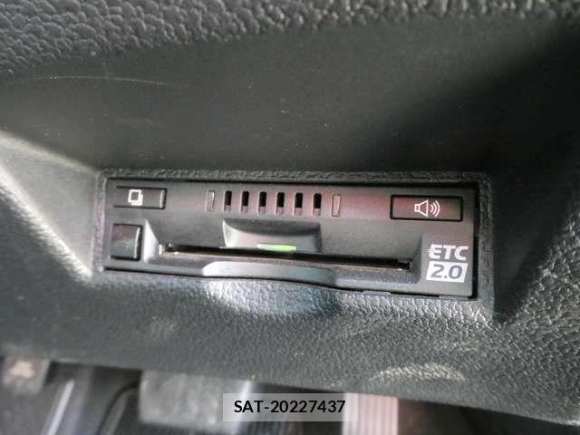 Toyota PRIUS 2020-12 7502277-5
