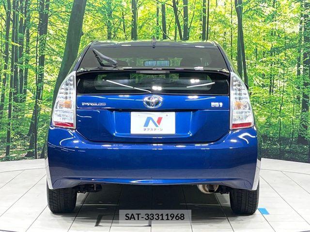 Toyota PRIUS 2011-03 7502338-14