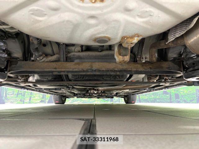 Toyota PRIUS 2011-03 7502338-18