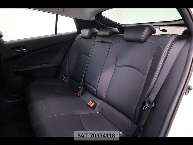 Toyota PRIUS 2020-01 7502283-18