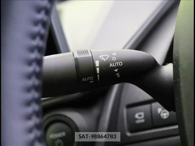 Toyota PRIUS 2024-03 7502269-17
