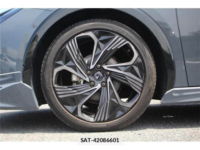Toyota PRIUS 2025-02 7502267-15