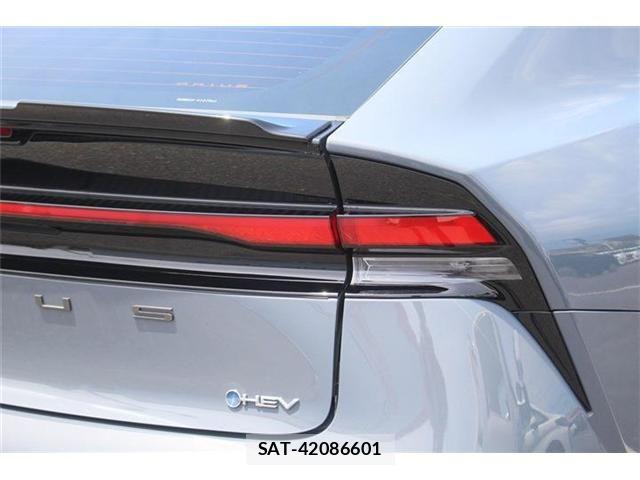 Toyota PRIUS 2025-02 7502267-25