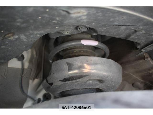 Toyota PRIUS 2025-02 7502267-28
