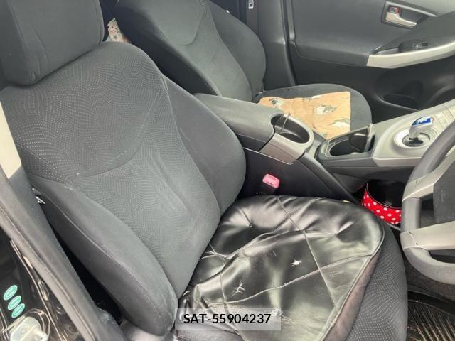 Toyota PRIUS 2012-10 7509741-11