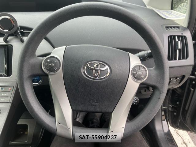 Toyota PRIUS 2012-10 7509741-13
