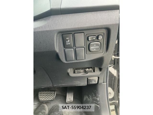 Toyota PRIUS 2012-10 7509741-14
