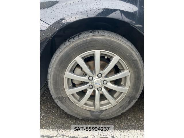 Toyota PRIUS 2012-10 7509741-7