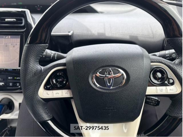 Toyota PRIUS 2016-04 7509709-2