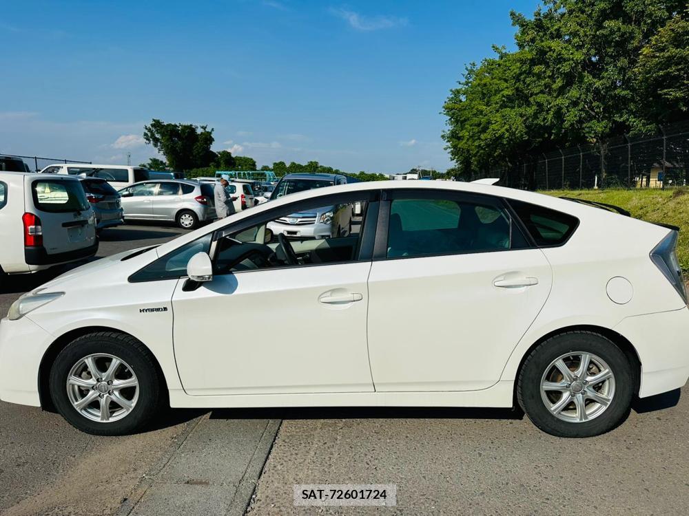 Toyota PRIUS 2011 6551000-1
