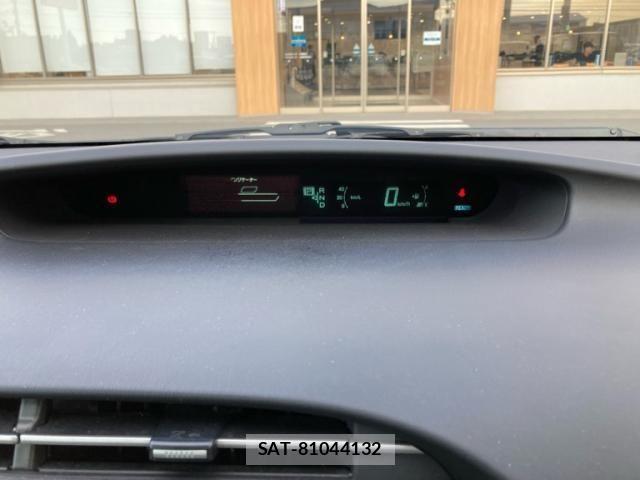 Toyota PRIUS 2010-09 7502361-14
