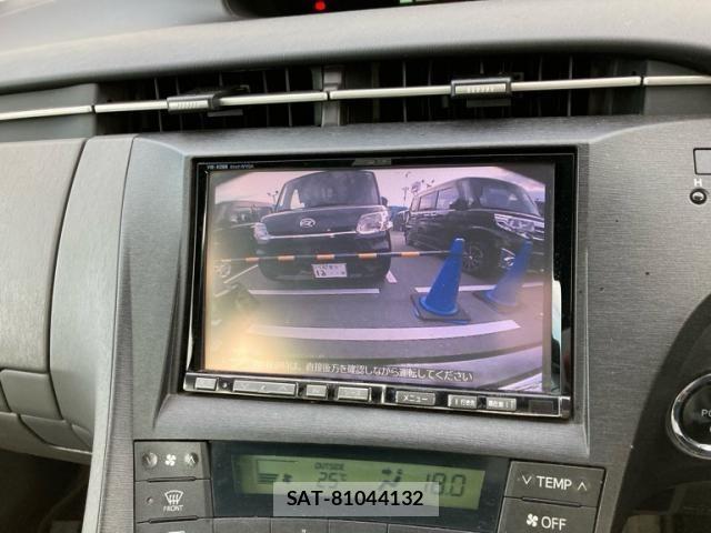 Toyota PRIUS 2010-09 7502361-18
