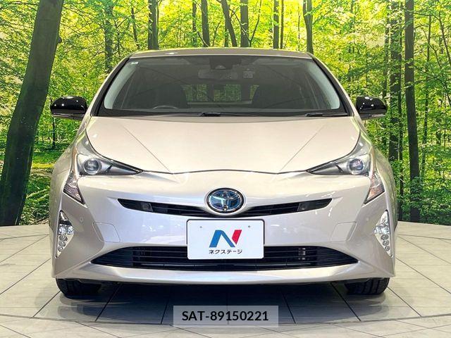 Toyota PRIUS 2016-06 7509707-13