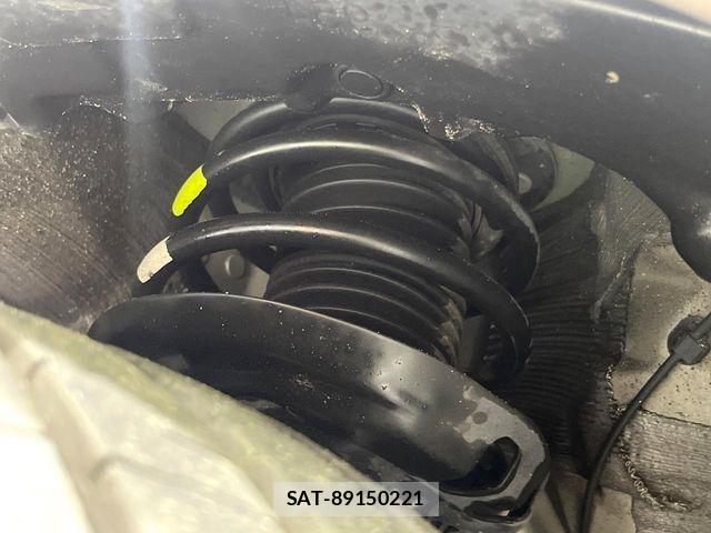 Toyota PRIUS 2016-06 7509707-19