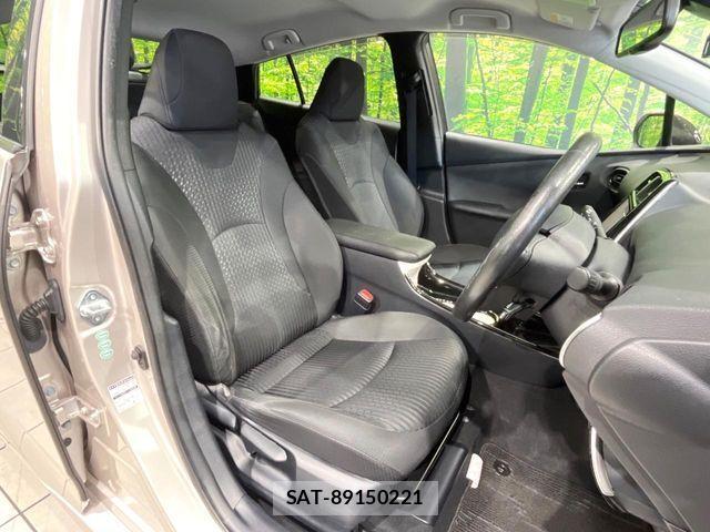 Toyota PRIUS 2016-06 7509707-8
