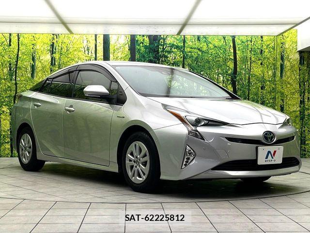 Toyota PRIUS 2017-05 7502330-15