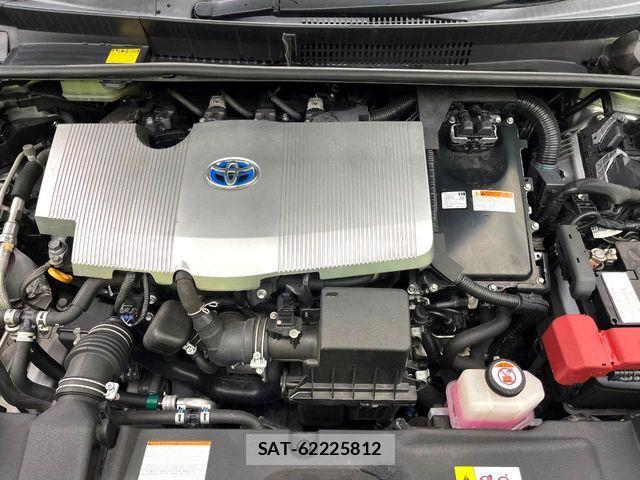 Toyota PRIUS 2017-05 7502330-17