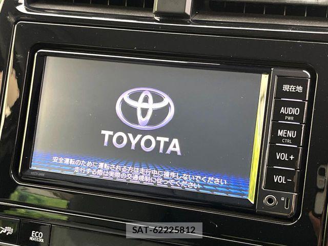 Toyota PRIUS 2017-05 7502330-2