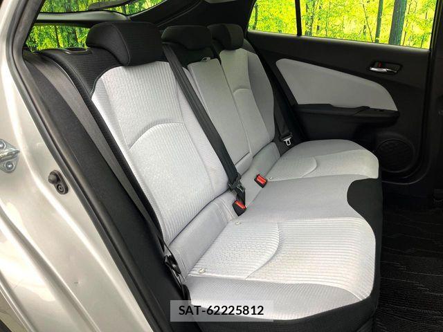 Toyota PRIUS 2017-05 7502330-8