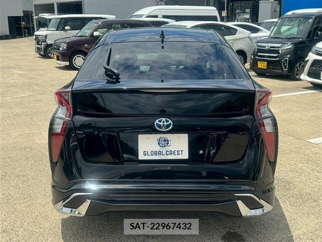 Toyota PRIUS 2018-10 7502291-13
