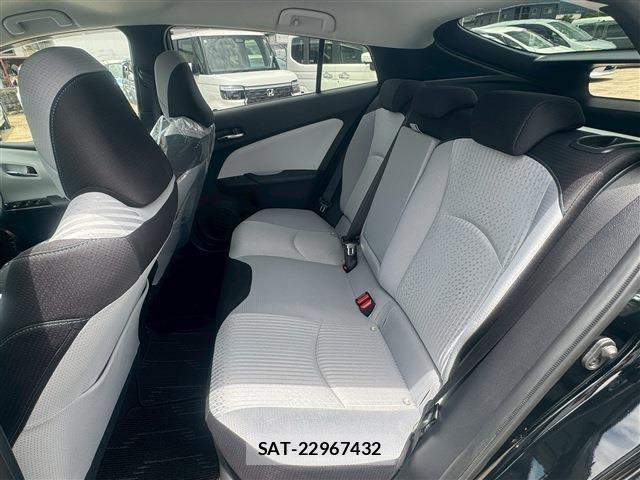 Toyota PRIUS 2018-10 7502291-5